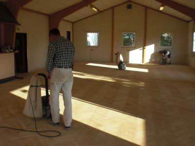 Viele fleissige Helfer